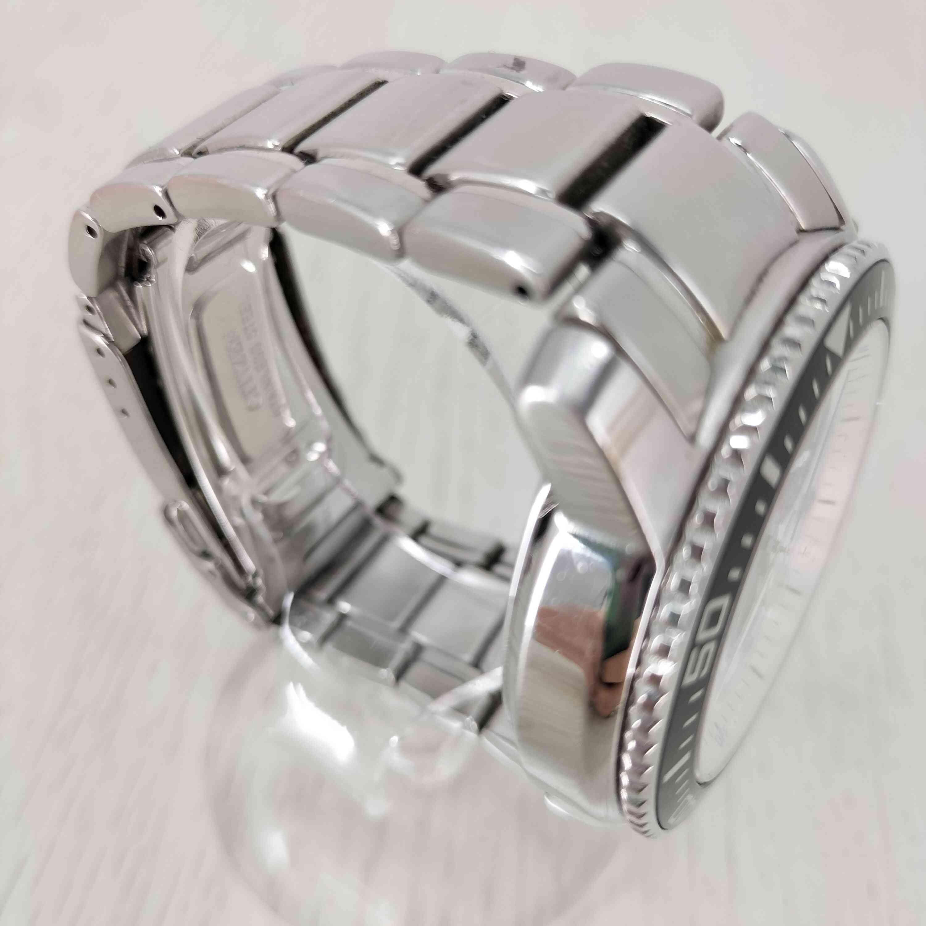 シチズン CITIZEN ECO-DRIVE エコドライブ クロノグラフ