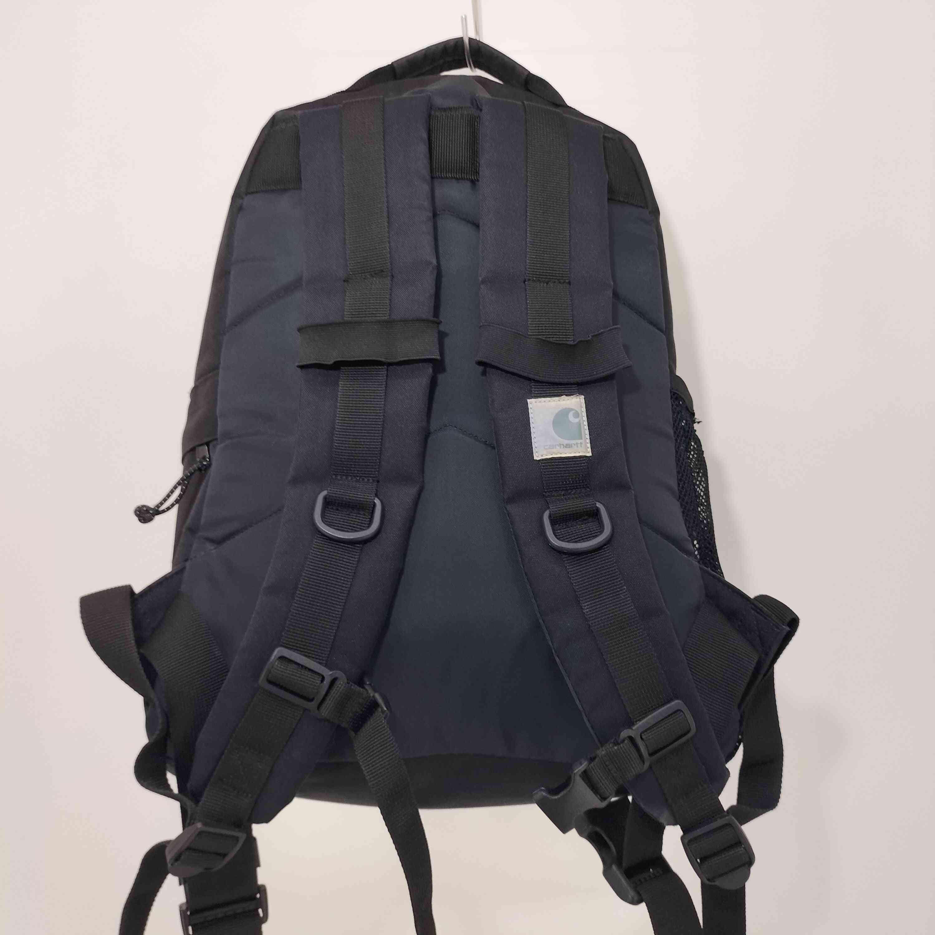 カーハートワークインプログレス Carhartt WIP REFLECTIVE KICKFLIP BACKPACK リフレクティブキクプルリ –  ブランド古着買取販売バズストア