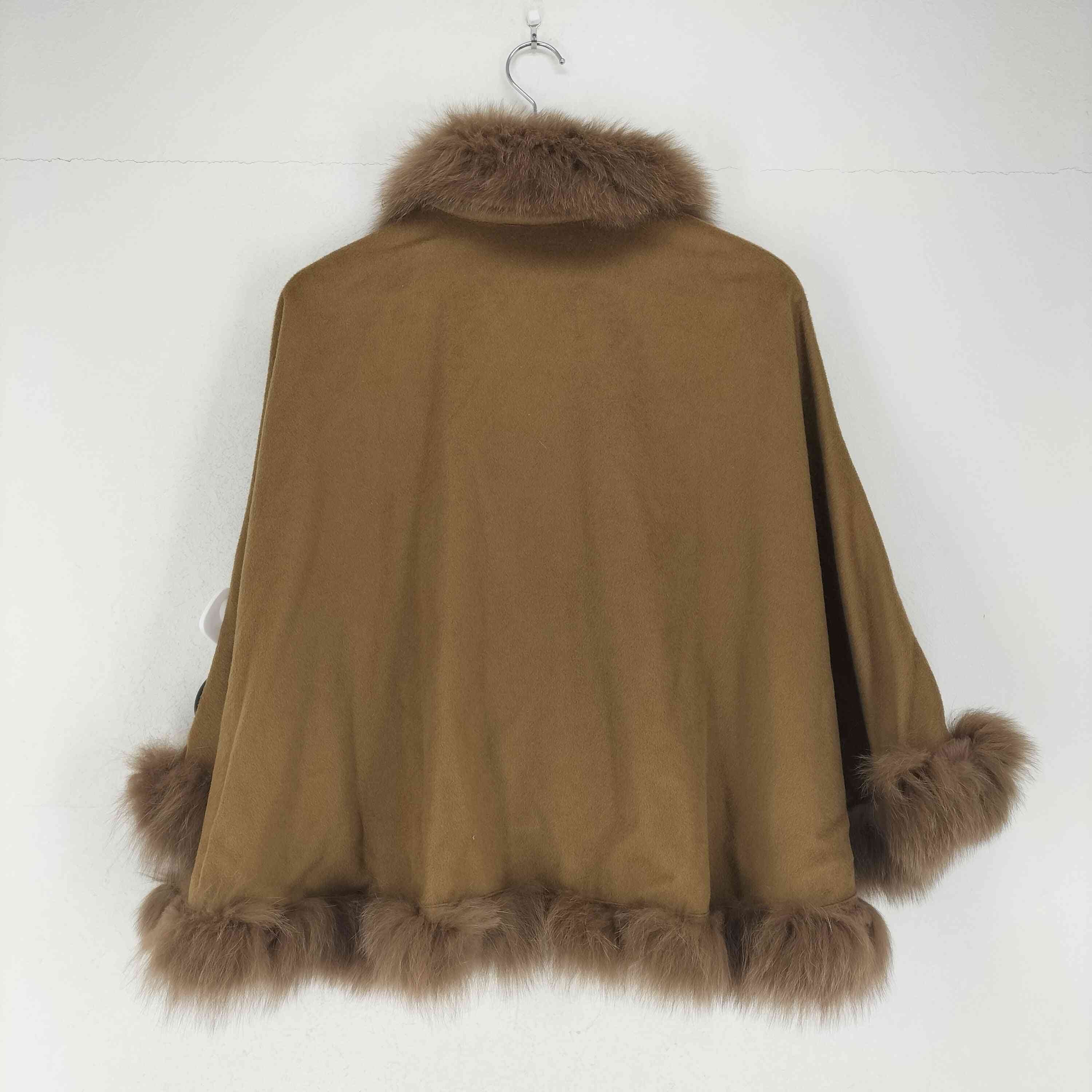 サガファーズ SAGA FURS カシミヤ100 ブルーフォックスポンチョ