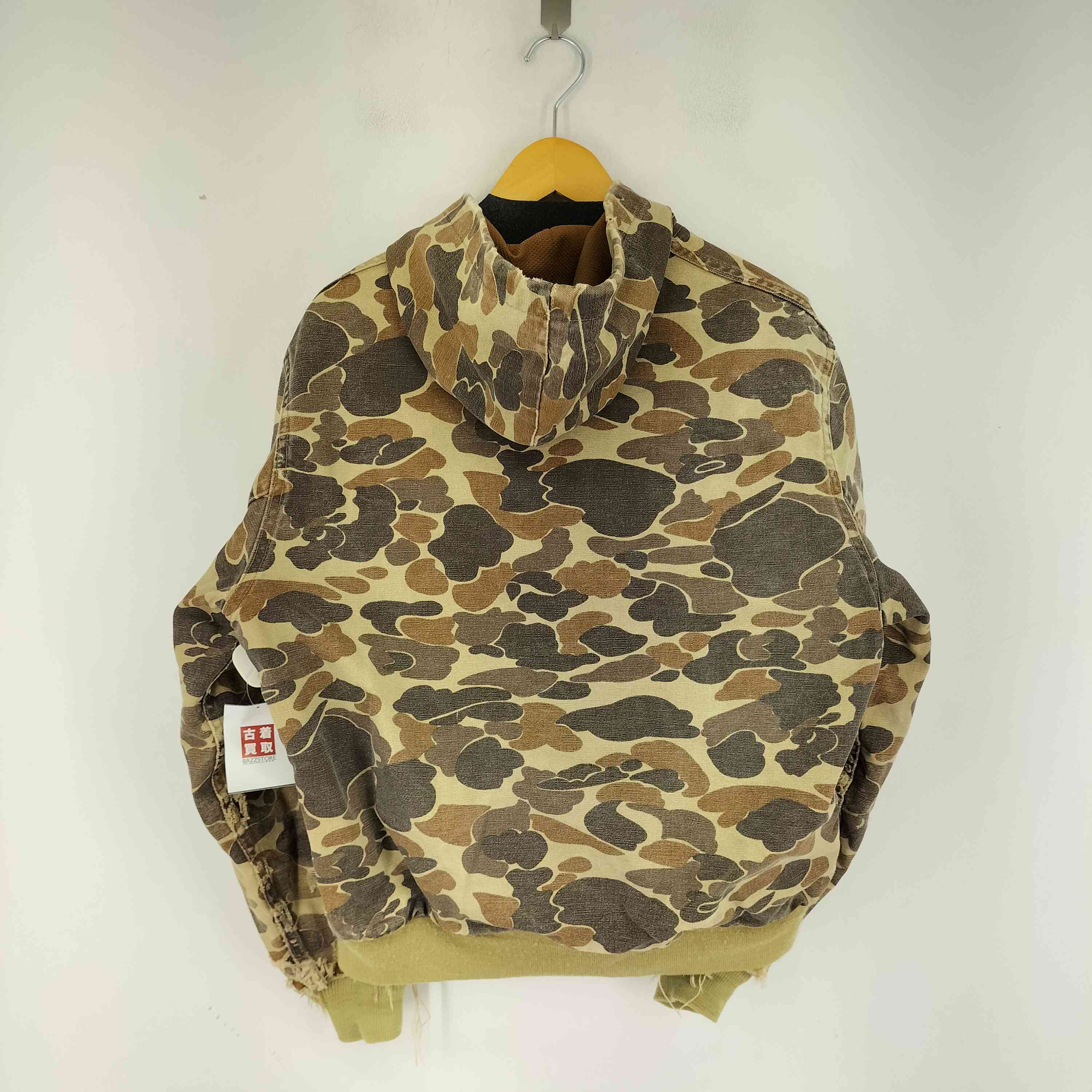 RUINS CARHARTT BONE DESIGN ACTIVE JACKET