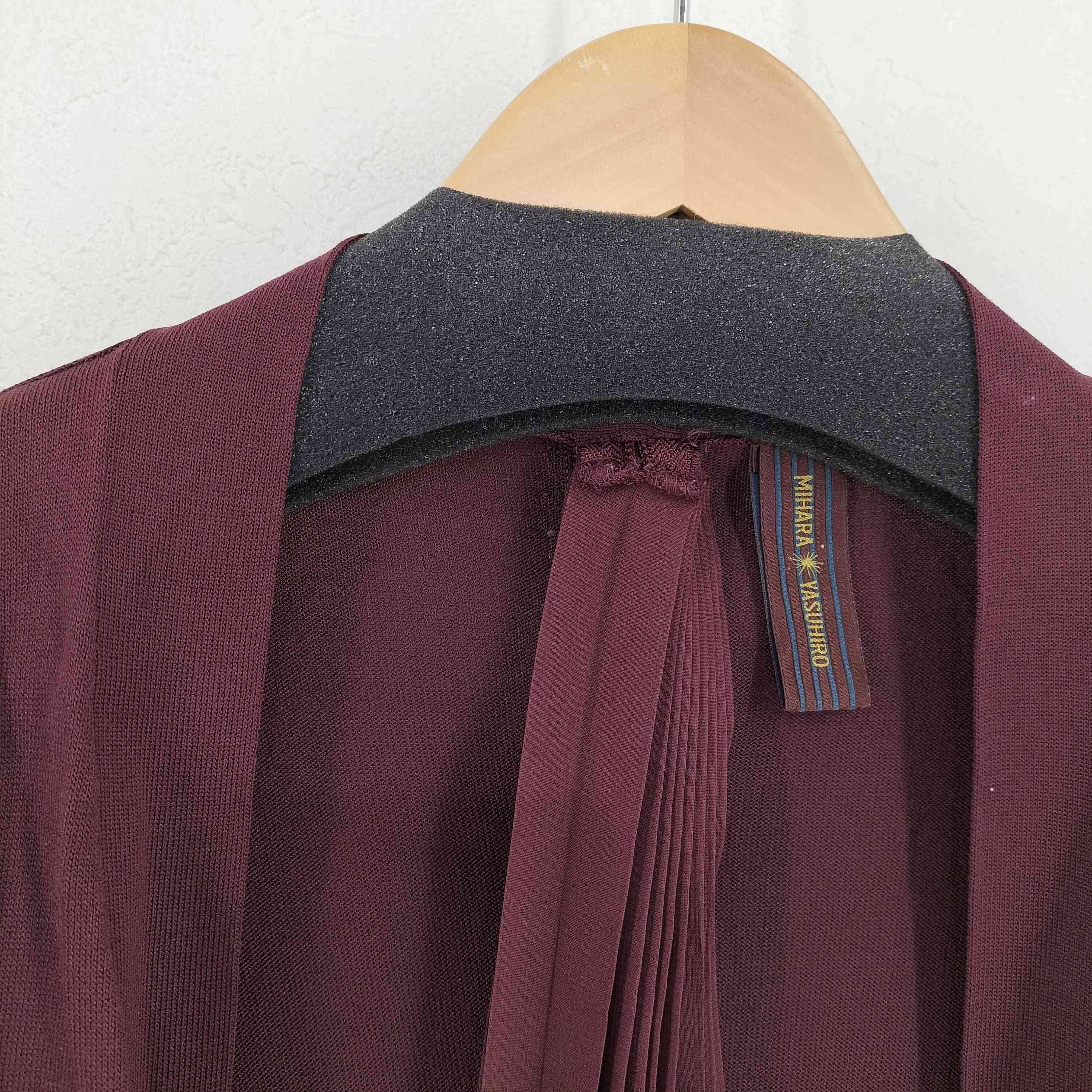 MIHARA YASUHIRO(ミハラヤスヒロ) バックジップ レーヨン混 切替カーディガン レディース  中古 古着 0331 ミハラヤスヒロ MIHARA YASUHIRO バックジップ レーヨン混 切替