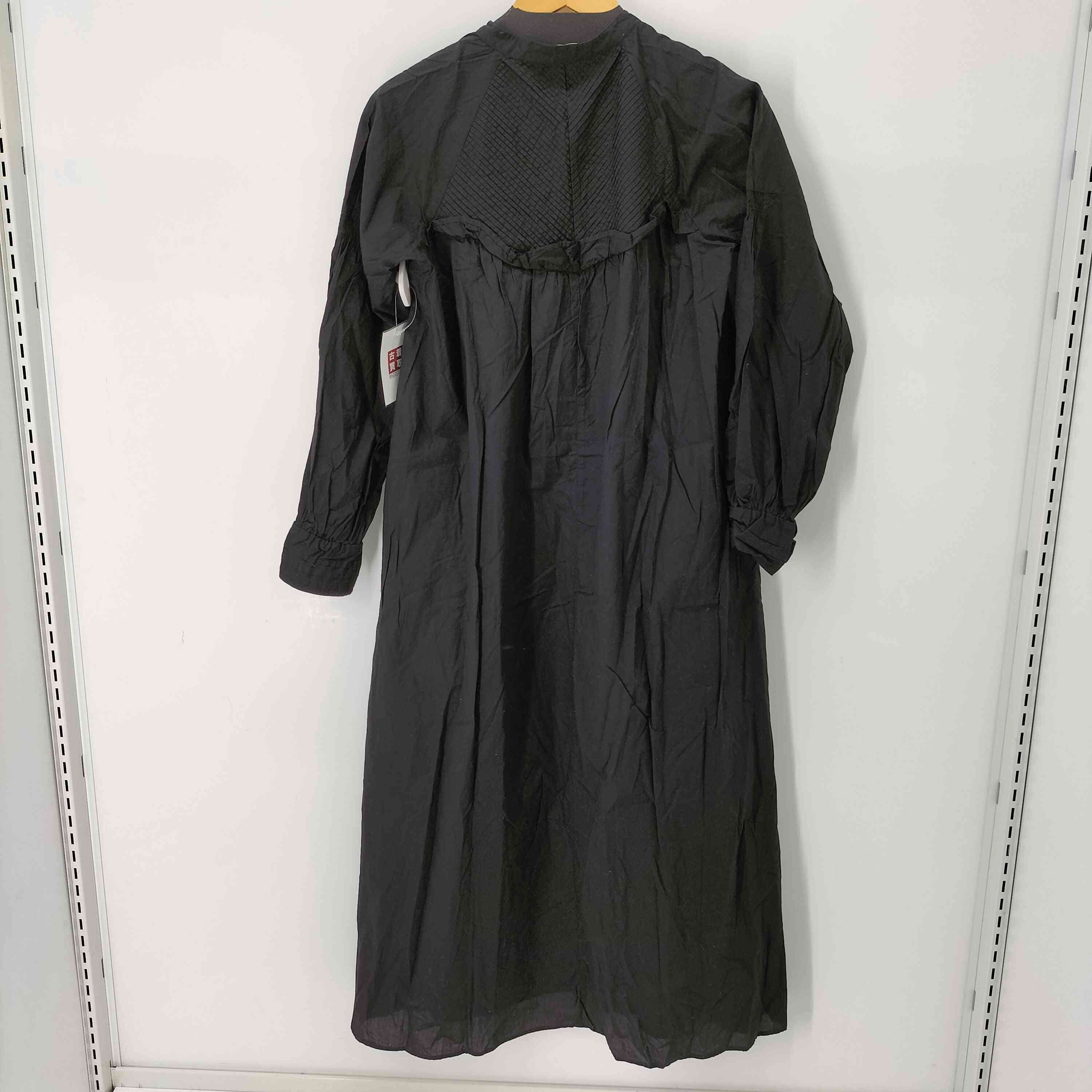 ヌキテパ NE QUITTEZ PAS スキッパーピンタックワンピース