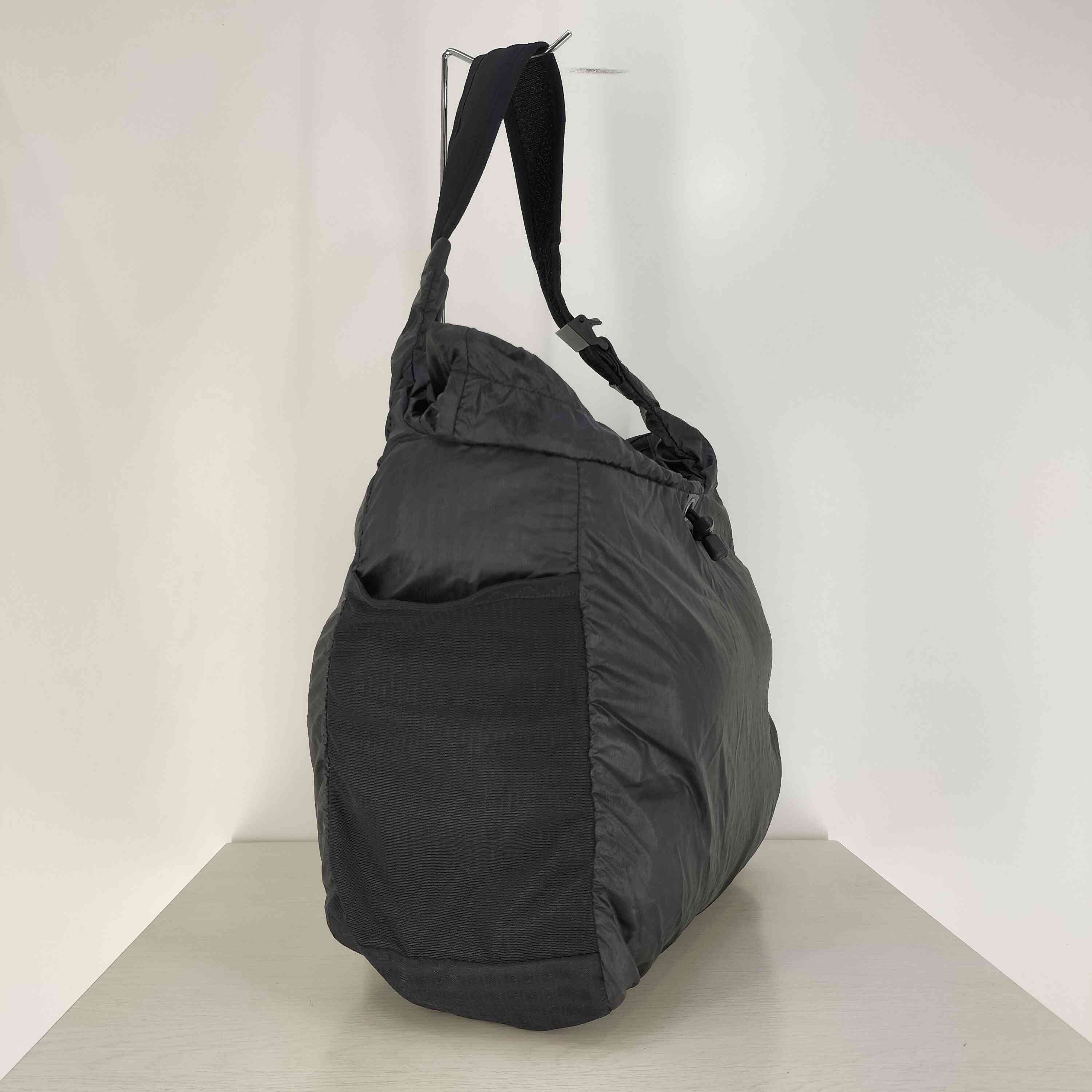パタゴニア patagonia LW TRAVEL COURIER PCHS ライトウェイト 