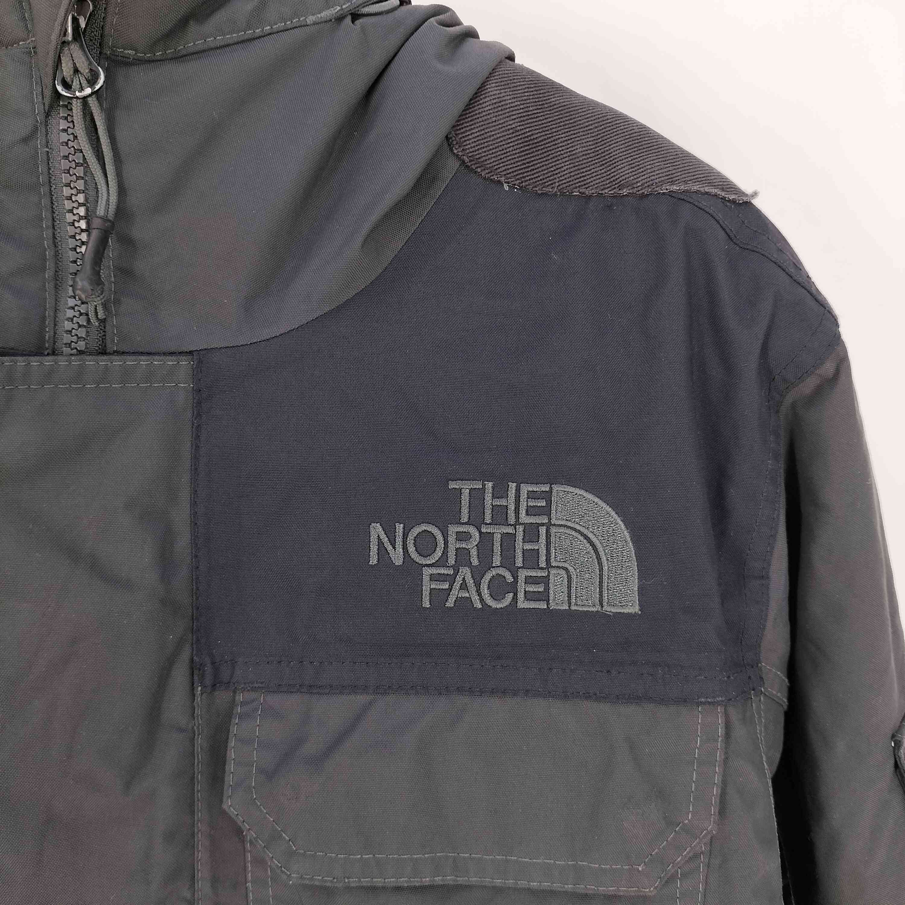 THE NORTH FACE ノースフェイス グレー F07Y303 GOTHAM JACKET ダウンジャケット グレー M ジャケット ナイロン メンズ 中古 THE NORTH FACE ノースフェイス グレー F07Y303 GOTHAM JACKET