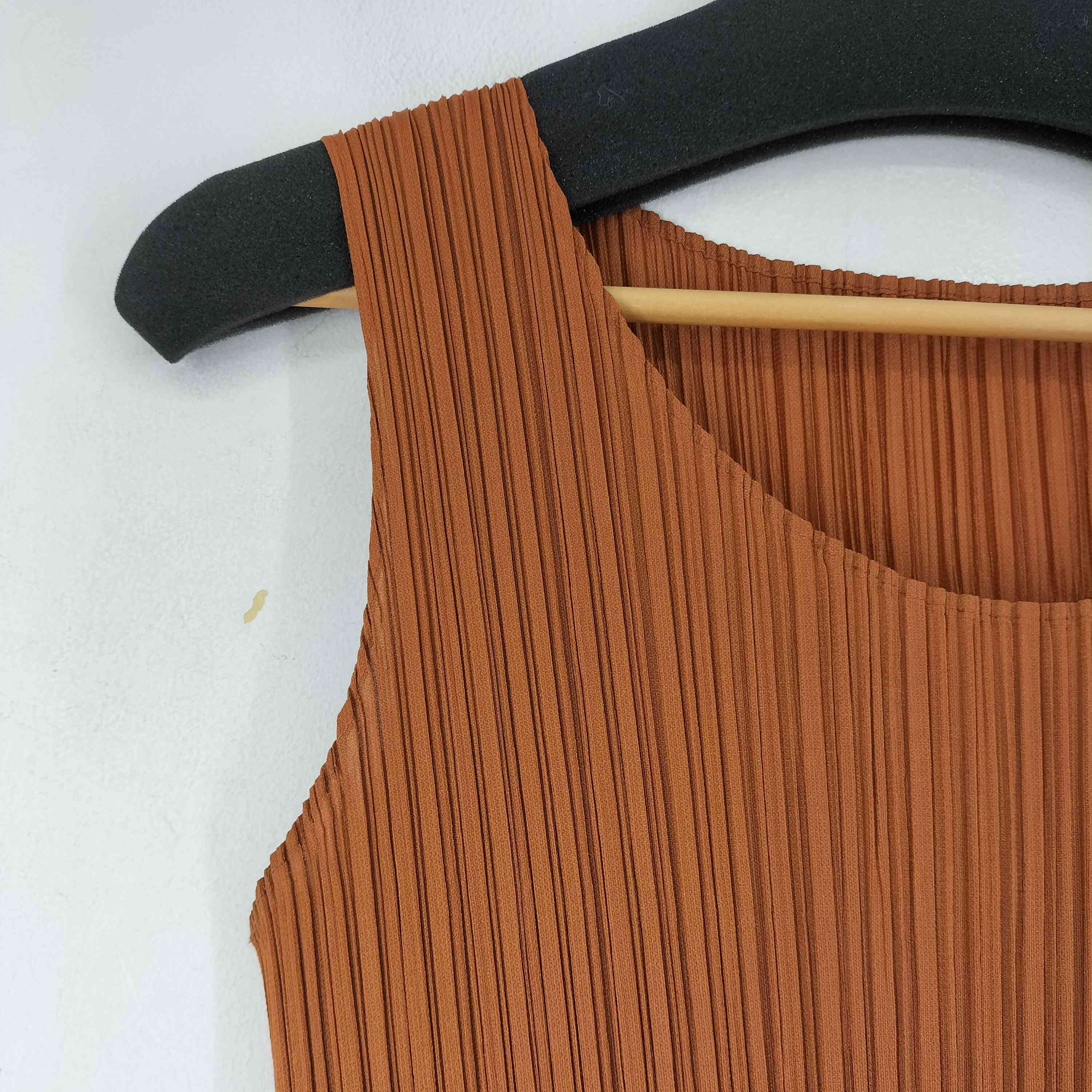 プリーツ プリーズ イッセイ ミヤケ タンクトップ PLEATS PLEASE プリーツプリーズイッセイミヤケ PLEATS PLEASE ISSEY MIYAKE