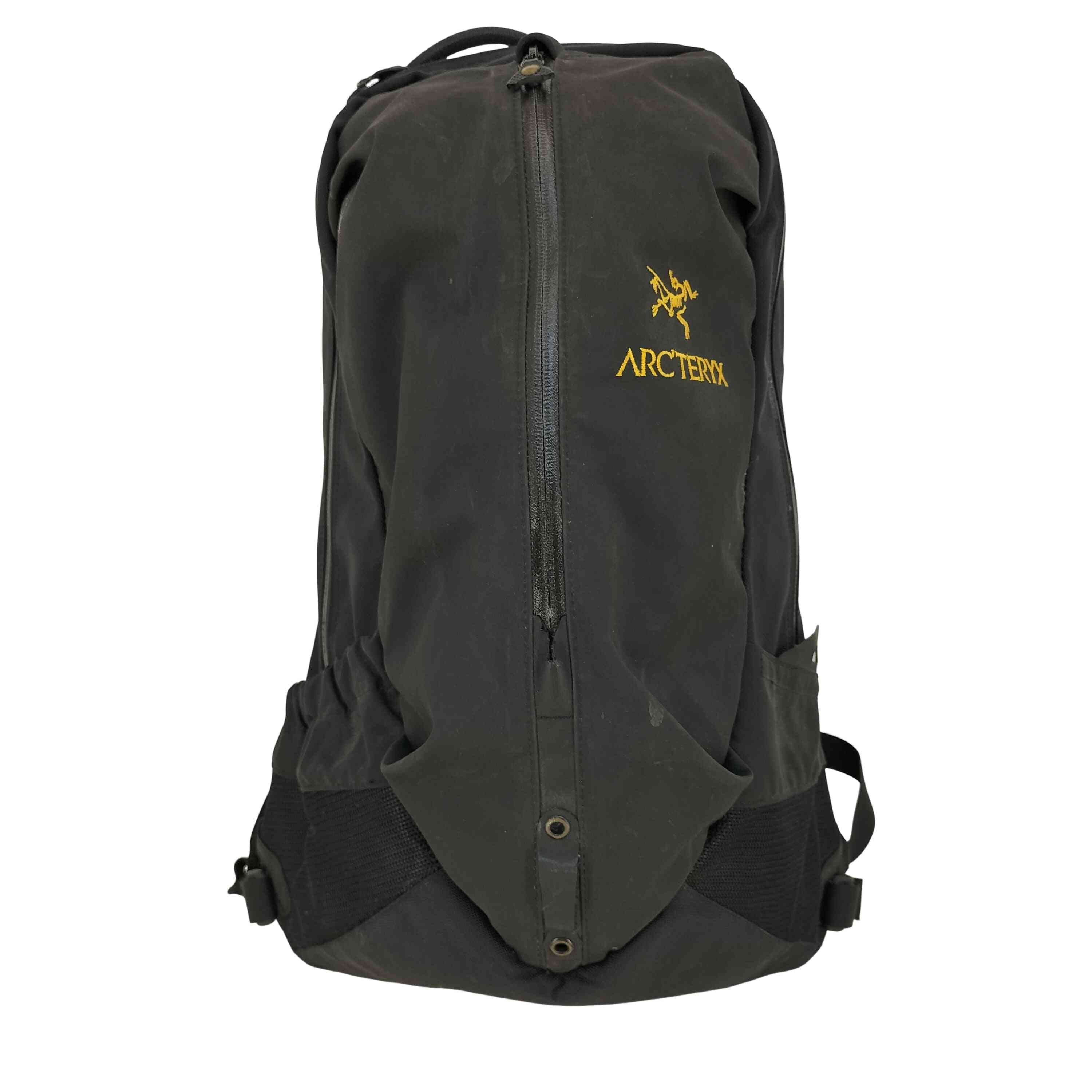 ほぼ新品ARC’TERYX アークテリクス SYSTEM_A 23SS Q5 ARC'TERYX アークテリクス SYSTEM_A 23SS Q5 WAISTPACK ウエスト