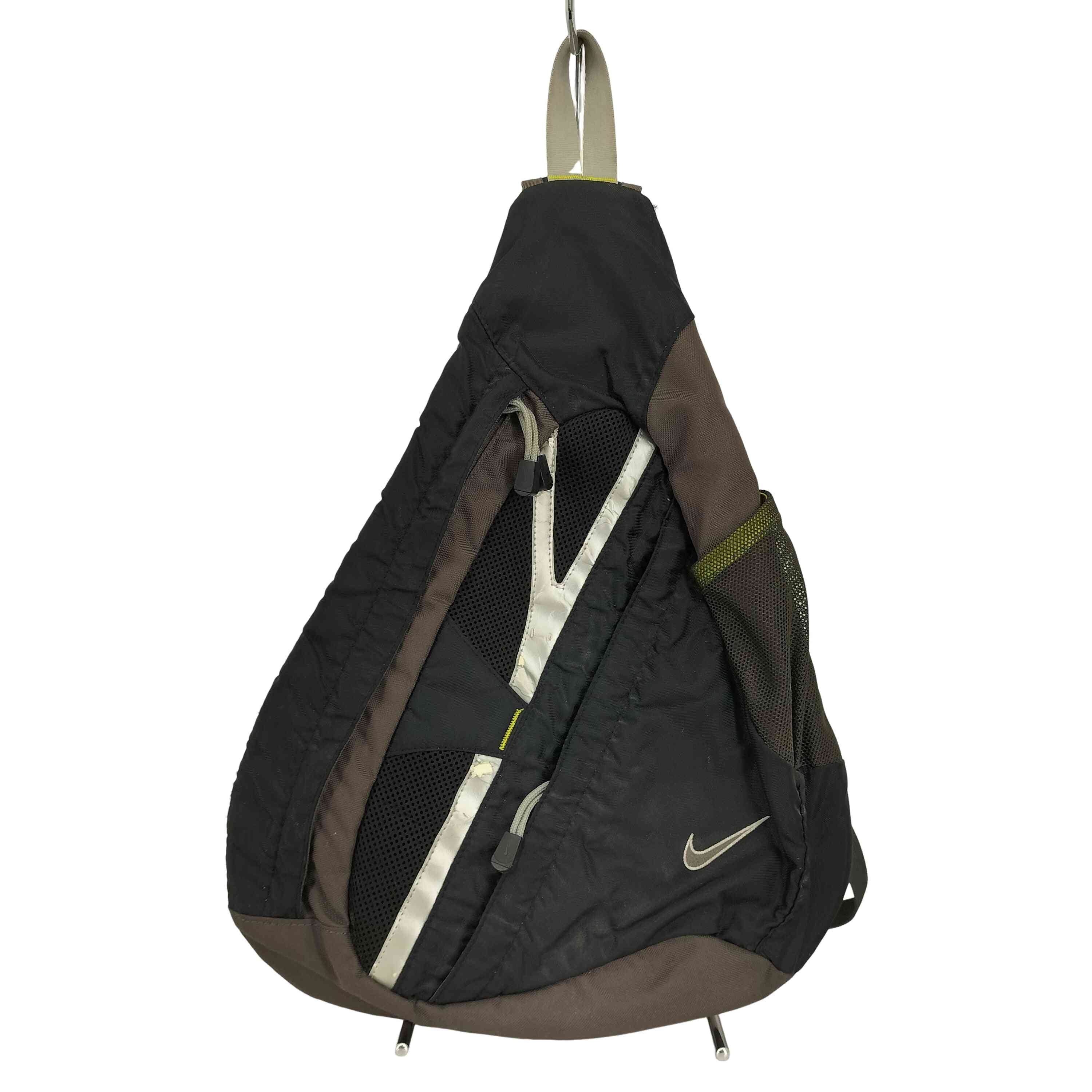 バッグ 90s 00s NIKE slingbag y2k ナイキ NIKE 90S-00S スリングバッグ Y2K メンズ – ブランド古着