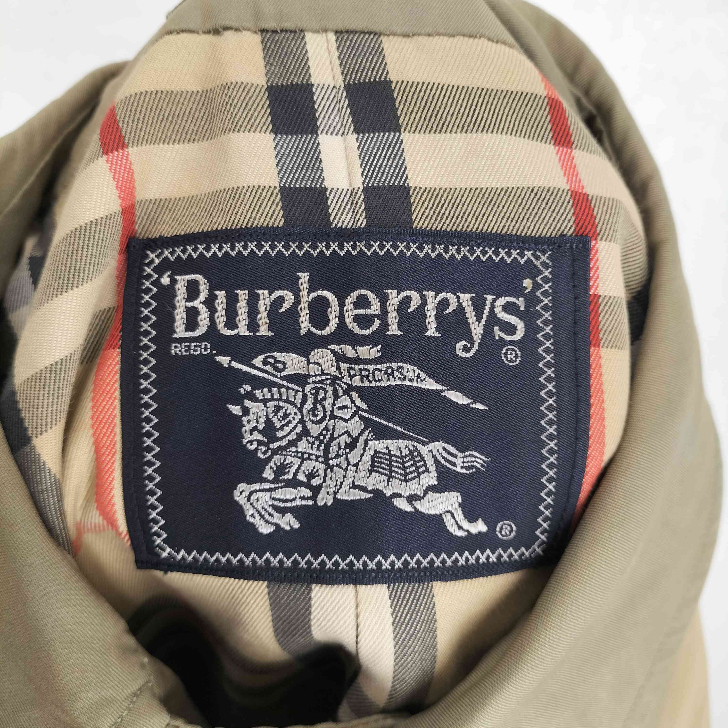 バーバリーズ BURBERRYS 裏地ノバチェック C100 ステンカラーコート