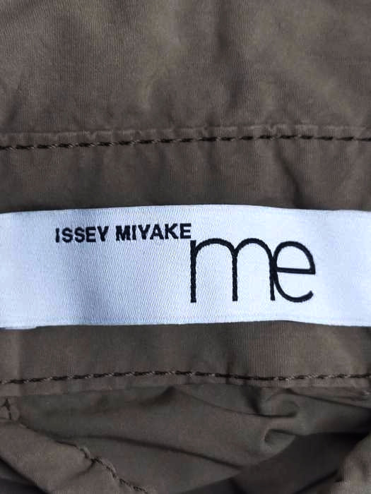 ミー イッセイミヤケ me ISSEY MIYAKE ナイロンポリコート レディース