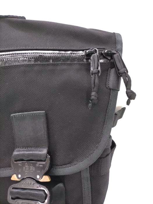 デフィーバッグズ DEFY BAGS Recon Mashup メッセンジャー メンズ – ブランド古着買取販売バズストア