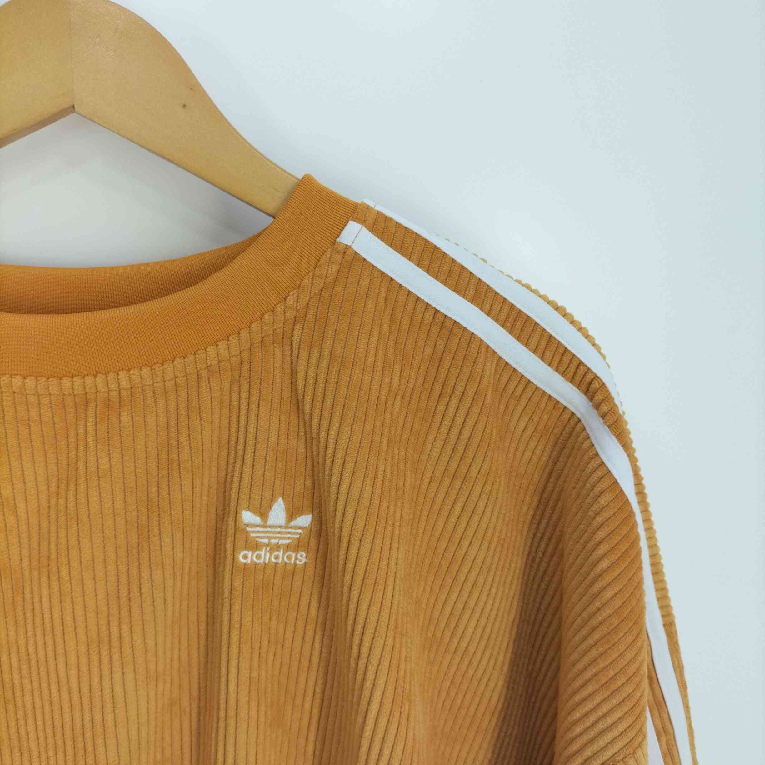 アディダスオリジナルス adidas Originals クラシックス コーデッド ベロア オーバーサイズ スウェット レディース L –  ブランド古着買取販売バズストア