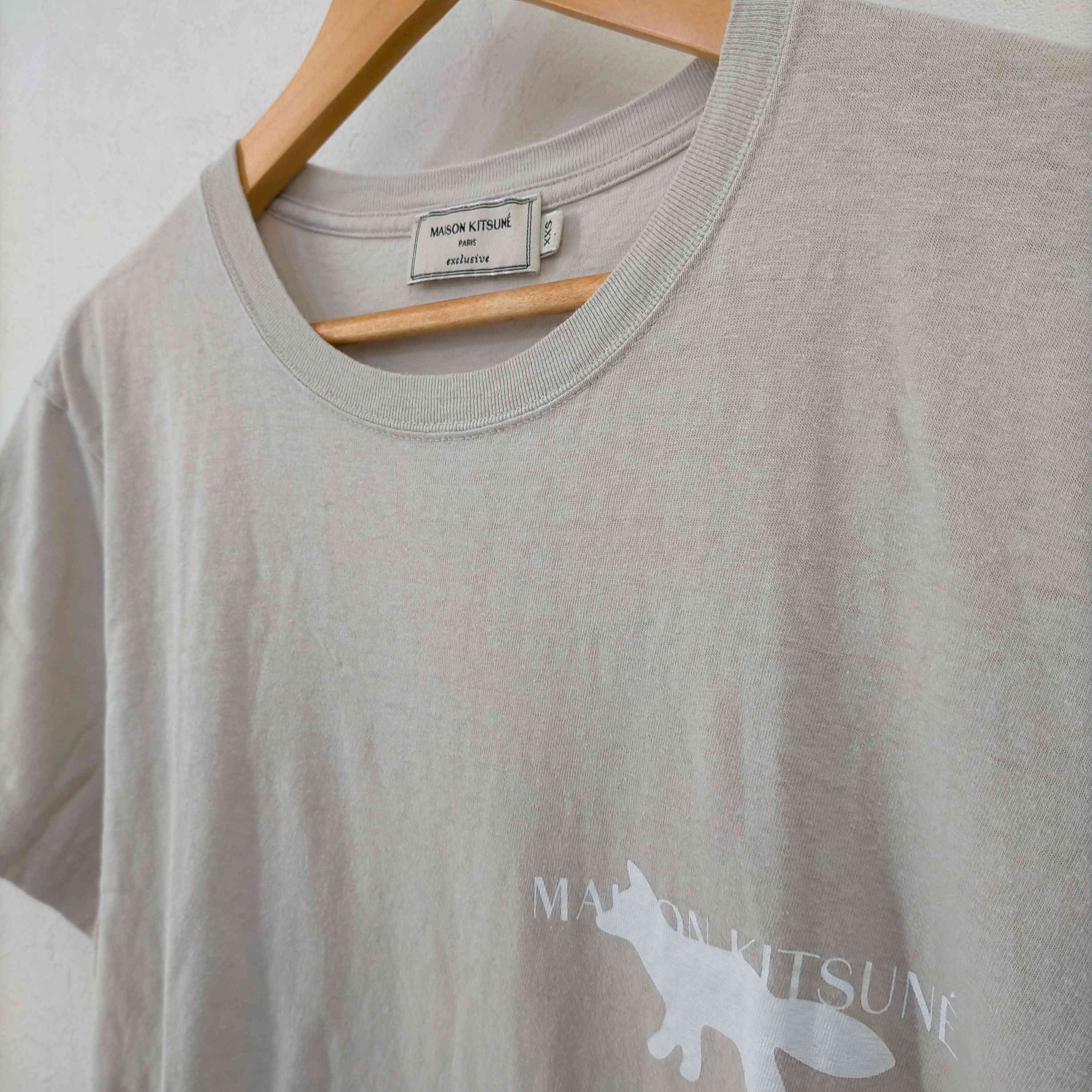 メゾンキツネ maison kitsune CAFE AOYAMA EXCLUSIVE TEE レディース XXS – ブランド古着買取販売バズストア